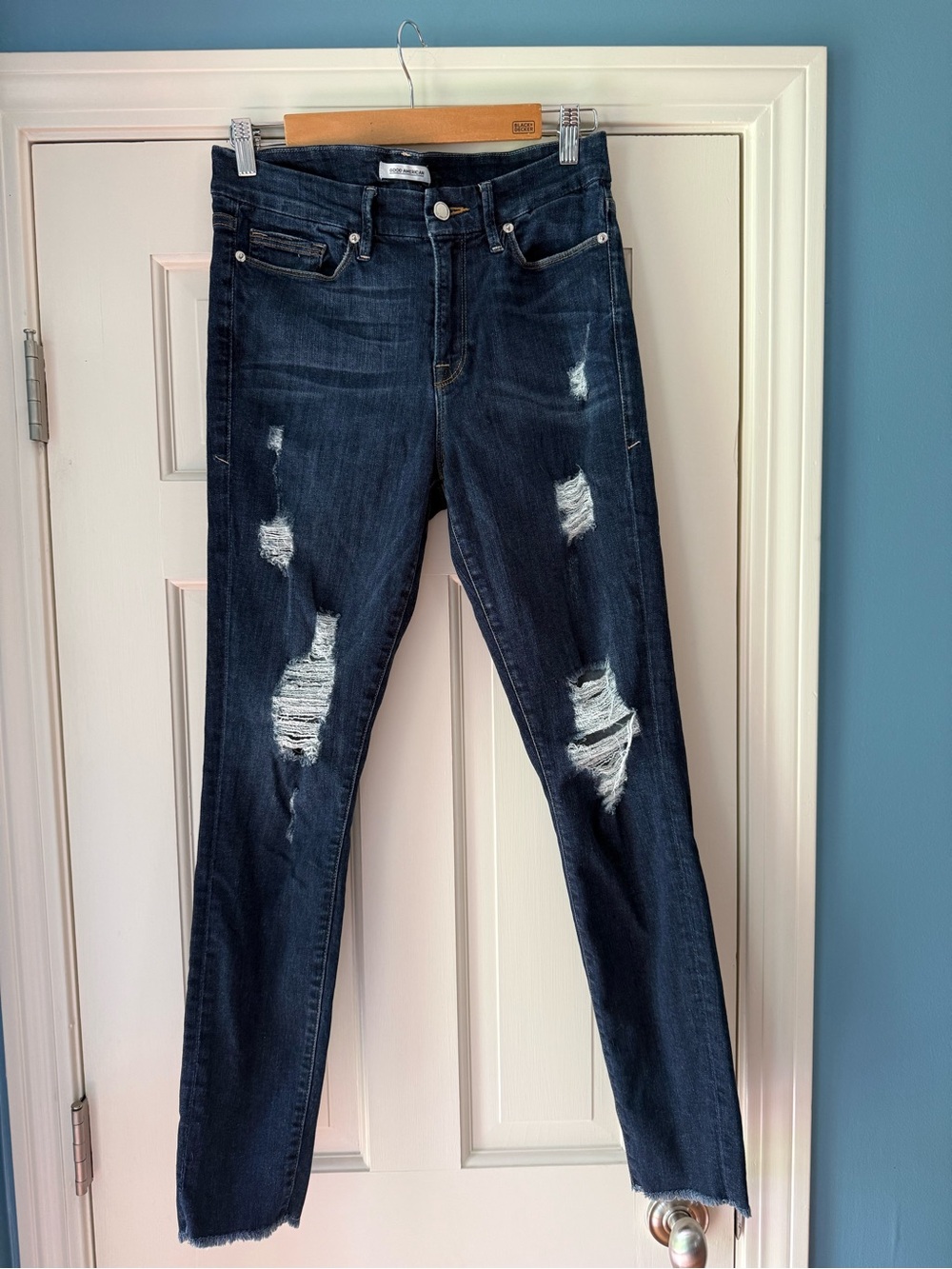 Good American Distressed Blue Jeans - Excellent Condition!
